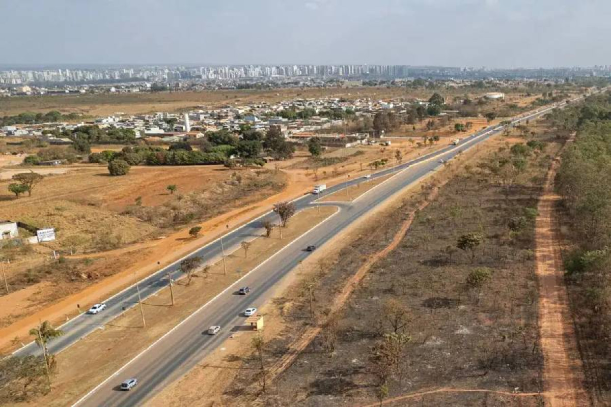 Celina Leão anuncia projeto de regularização da 26 de Setembro