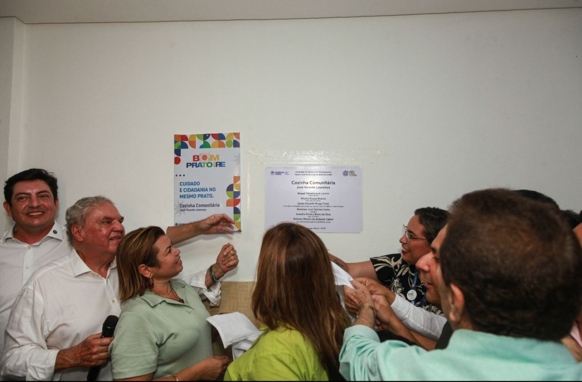 Prefeito Henrique Queiroz inaugura segunda cozinha comunitária de Buenos Aires e anuncia nova UBS para o distrito de Outeiro