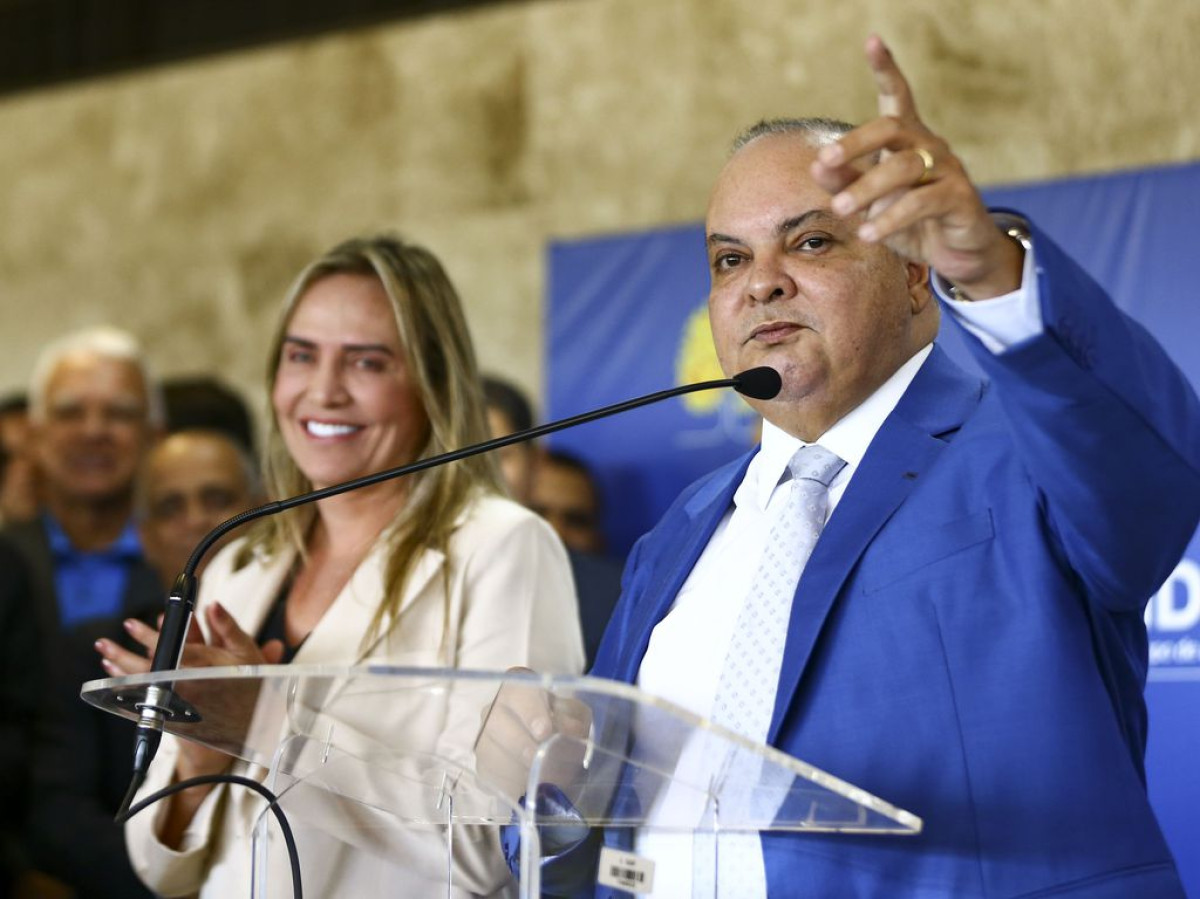 Celina diz que Ibaneis quer governar o DF “através” dela