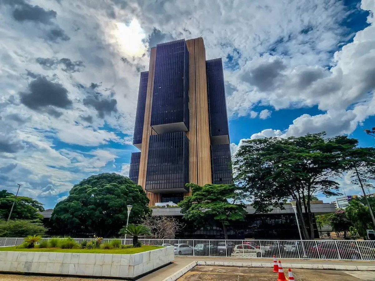Mercado espera nova redução da Selic após decisão do Copom