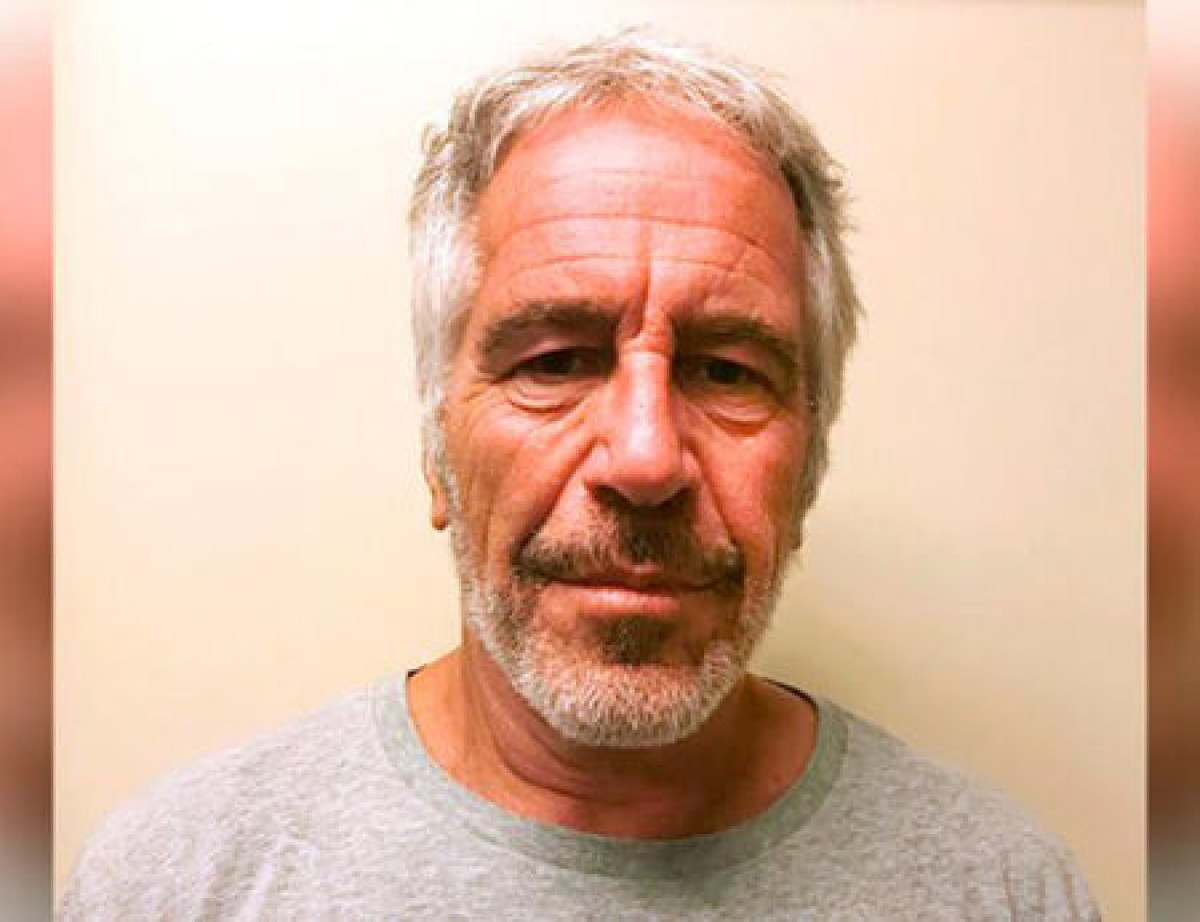 Agente ligado a Epstein é encontrado morto na França durante investigação
