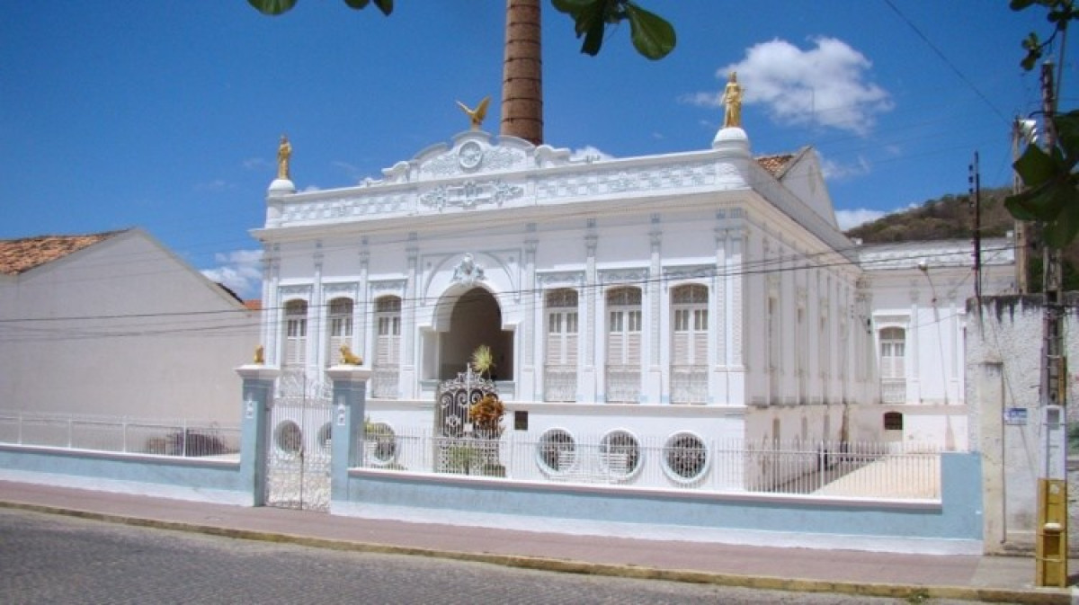 Prefeitura de Pesqueira anuncia retorno às aulas da rede municipal para 9 de fevereiro