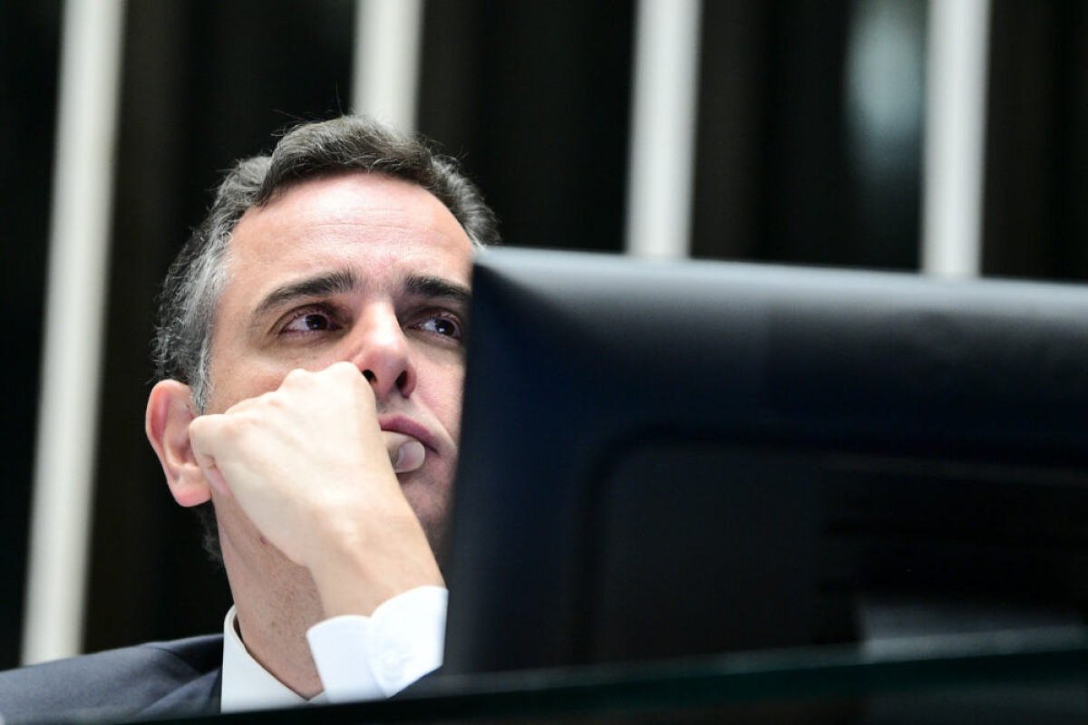 Mesmo sem Pacheco, PSB mantém candidatura em Minas