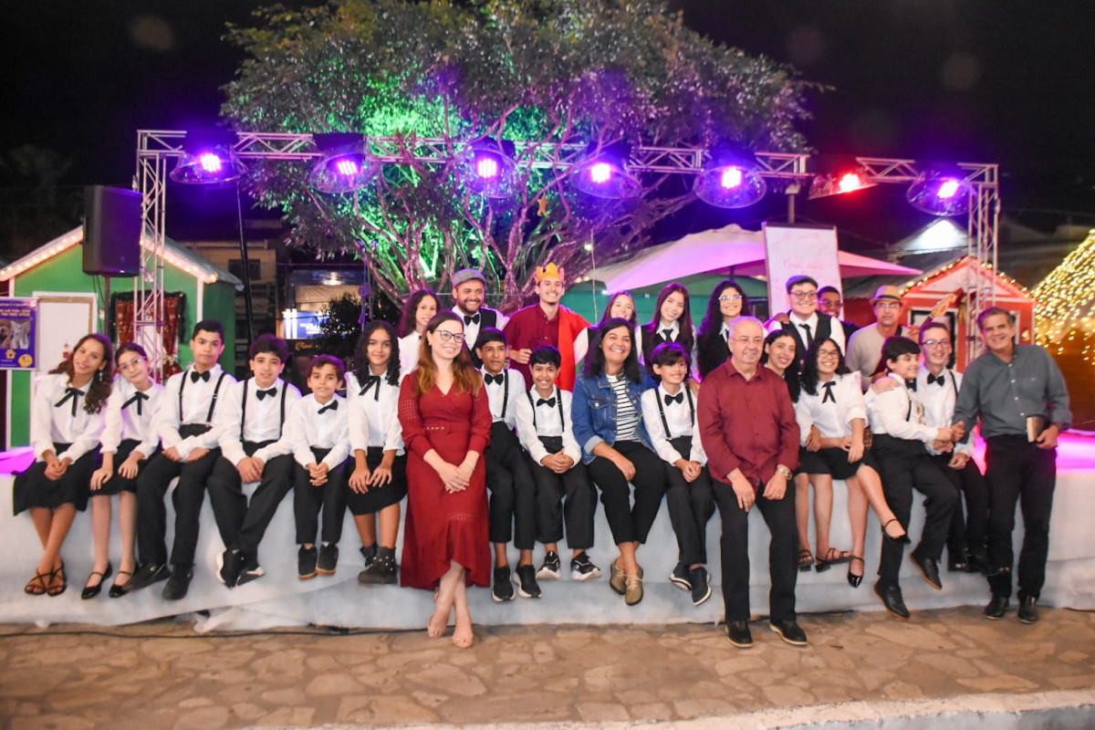 Natal de Gravatá 2025 celebra a Semana da Cultura Evangélica com grande apresentação musical na Vila Natalina