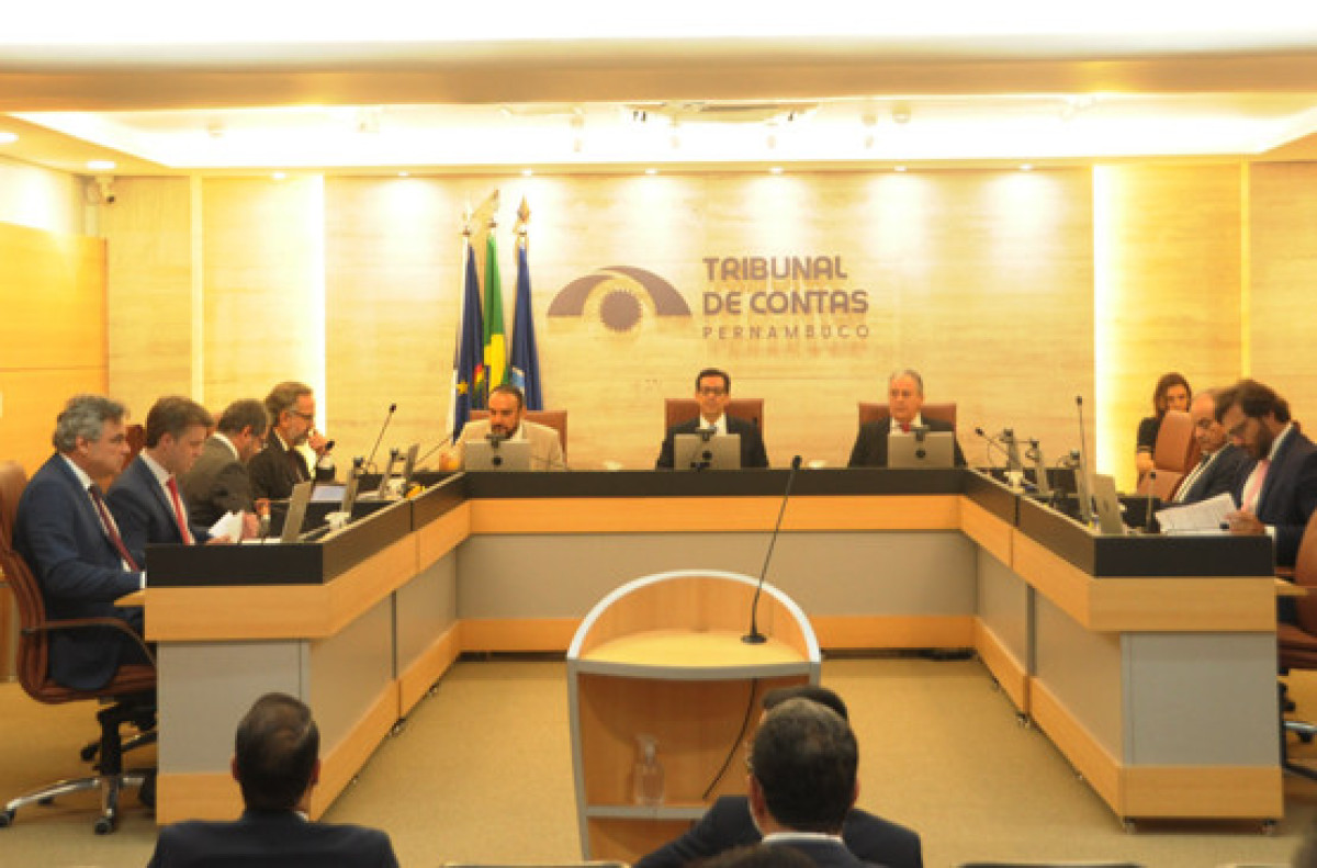 Pleno atende pedido da OAB para rever expressão "erro grosseiro" em consulta