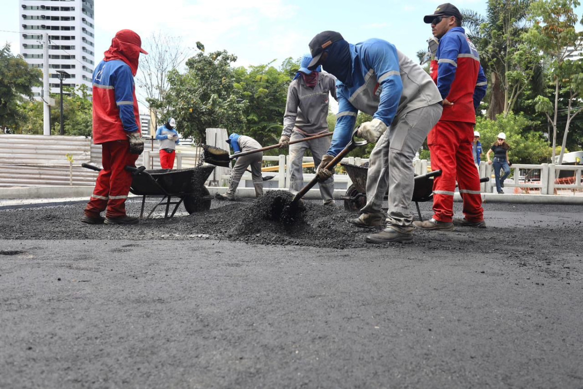 Obras de pontilhão em Boa Viagem entram na reta final com conclusão do asfaltamento