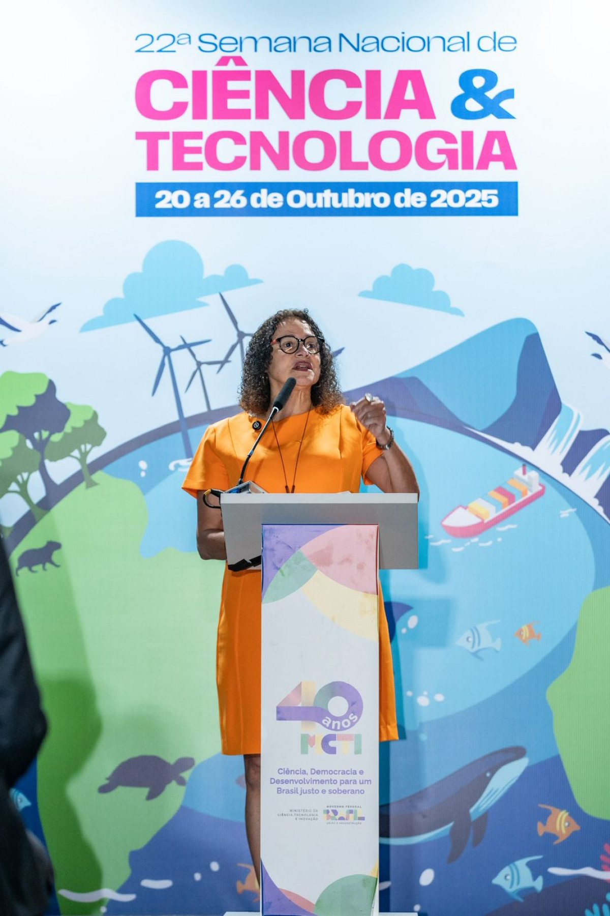 MCTI anuncia chamada de R$ 100 milhões para proteção de crianças e adolescentes em ambiente digital