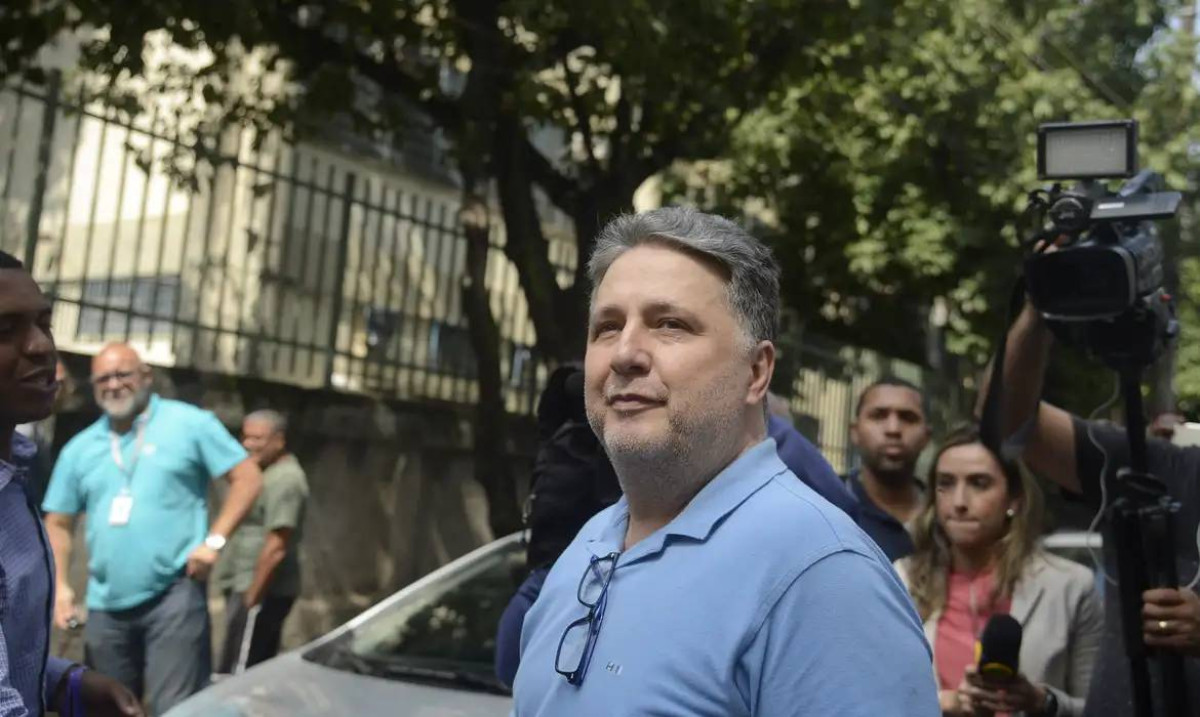 Candidatura de Garotinho altera estratégia de rivais no Rio