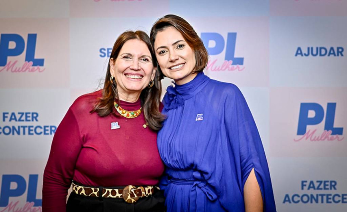 Michelle chama de “fake news” rumores de desistência de Bia Kicis ao Senado