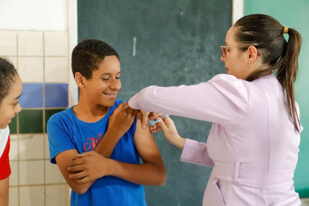 Garanhuns inicia campanha de multivacinação para crianças e adolescentes