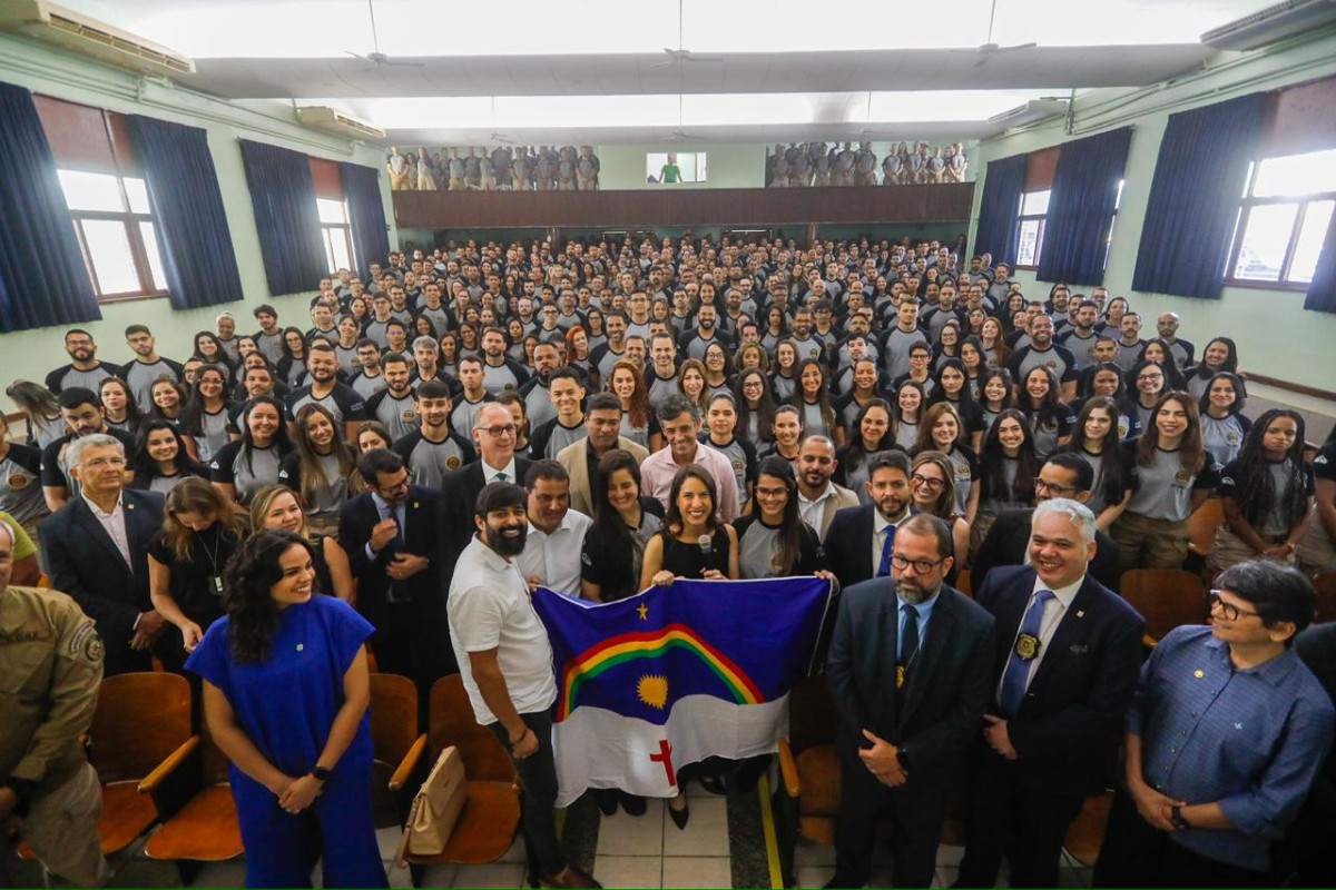 Juntos pela Segurança: governadora Raquel Lyra inicia formação de 476 alunos da Polícia Civil de Pernambuco e anuncia novos concursos