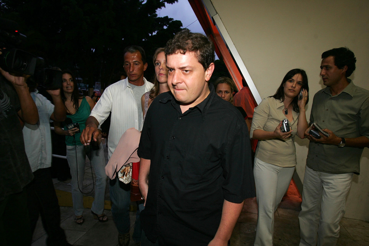 Pedido para ouvir Lulinha na CPMI gera alerta no governo