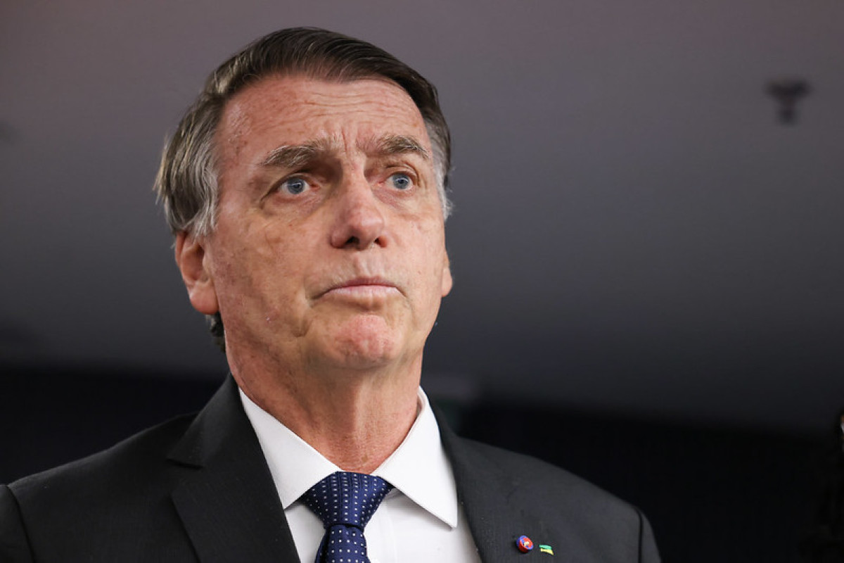 Defesa de Bolsonaro chama restrição de visitas de silenciamento