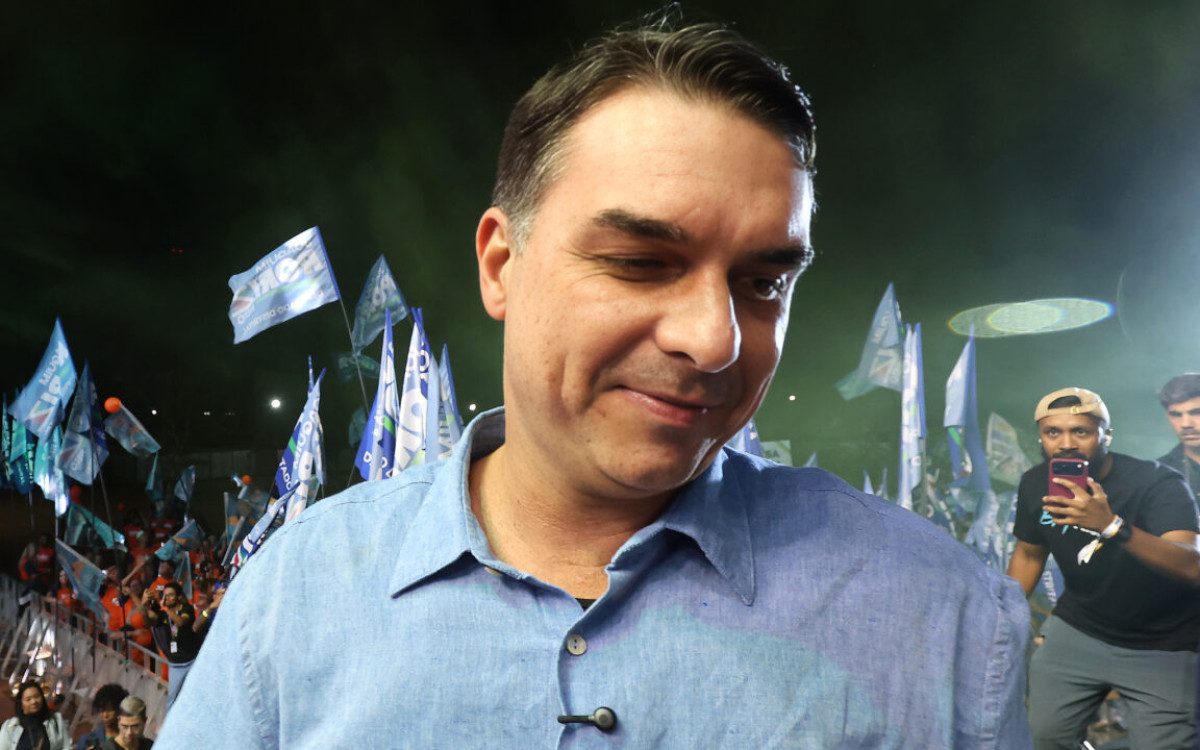Flávio promete dobrar presídios federais e repetir “padrão Bukele”