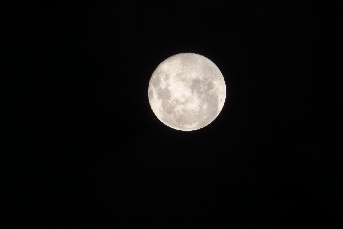 Segunda superlua do ano poderá ser vista no Brasil por três dias