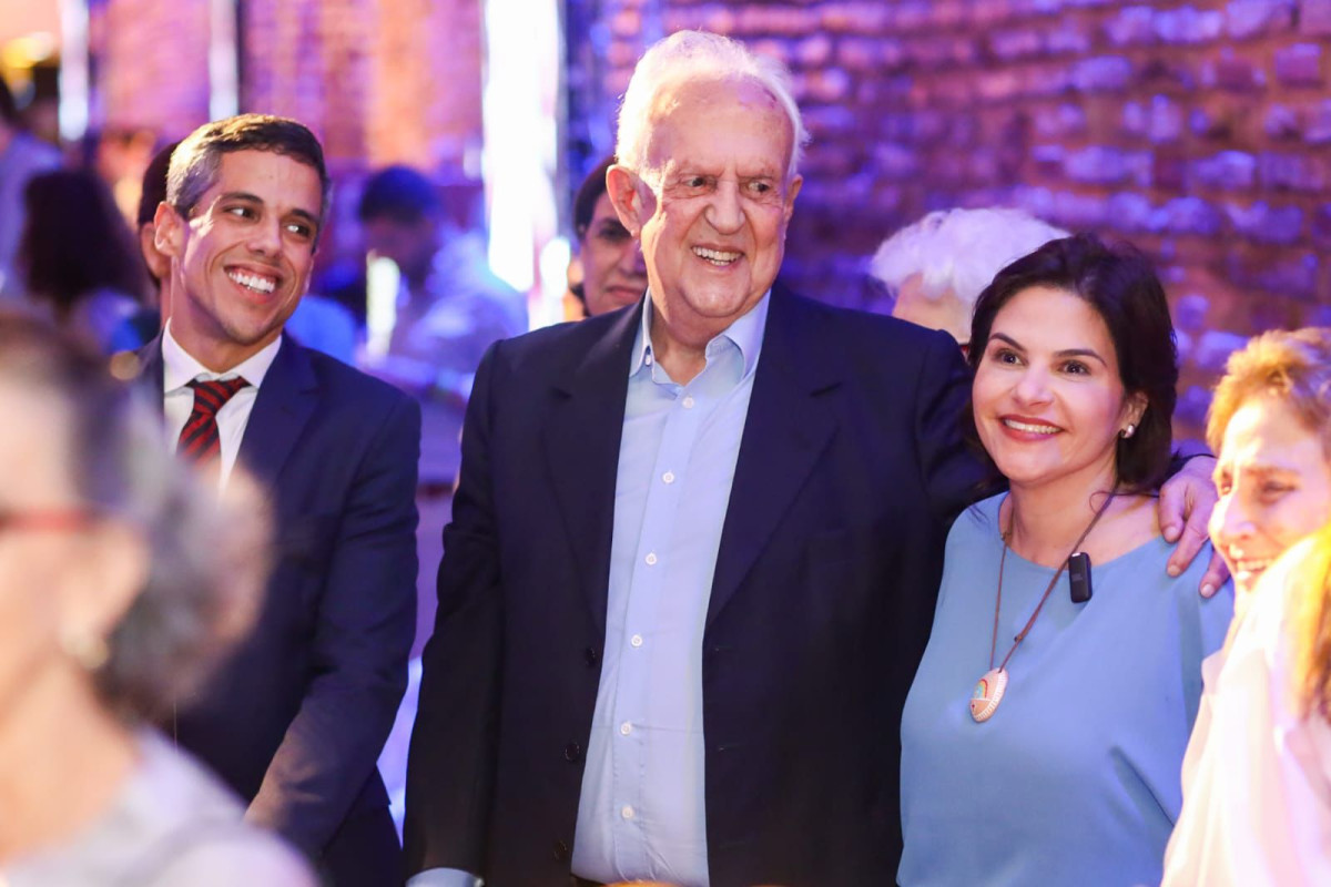 Governadora em exercício Priscila Krause homenageia ex-governador Jarbas Vasconcelos em celebração pelos 25 anos do Porto Digital
