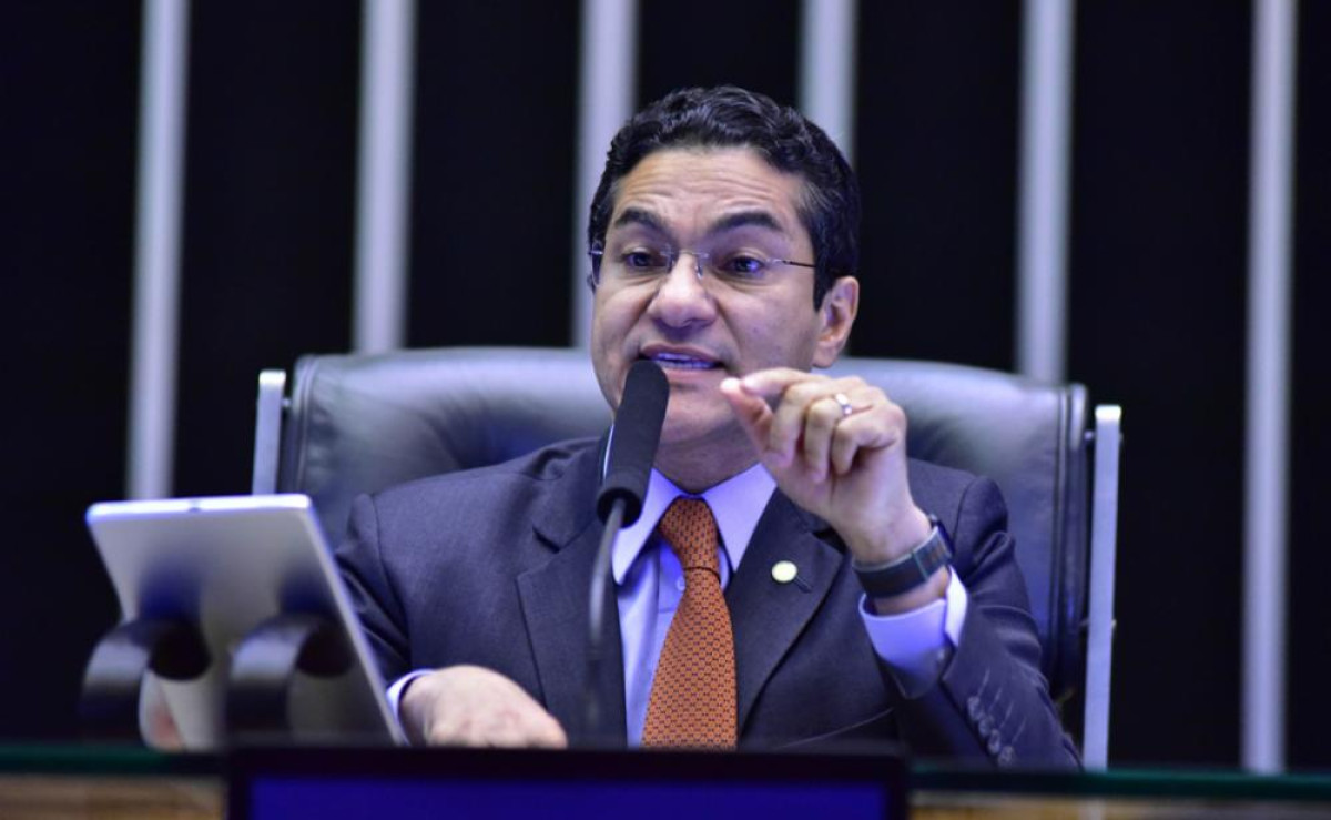 Republicanos mantém neutralidade e dificulta apoio a Flávio