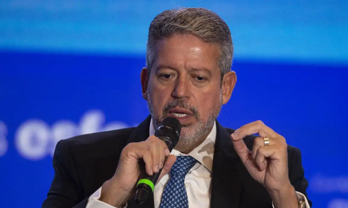 Arthur Lira lança pré-candidatura ao Senado por AL