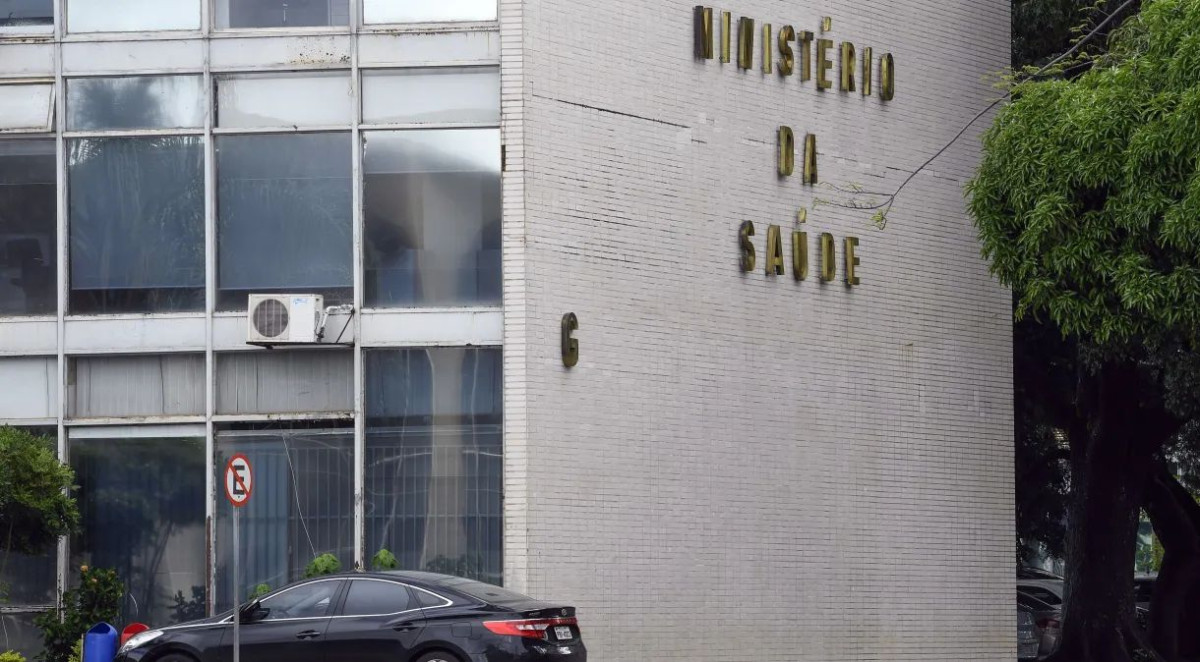 Prefeito de Mossoró é alvo da PF em operação para combater desvios na saúde